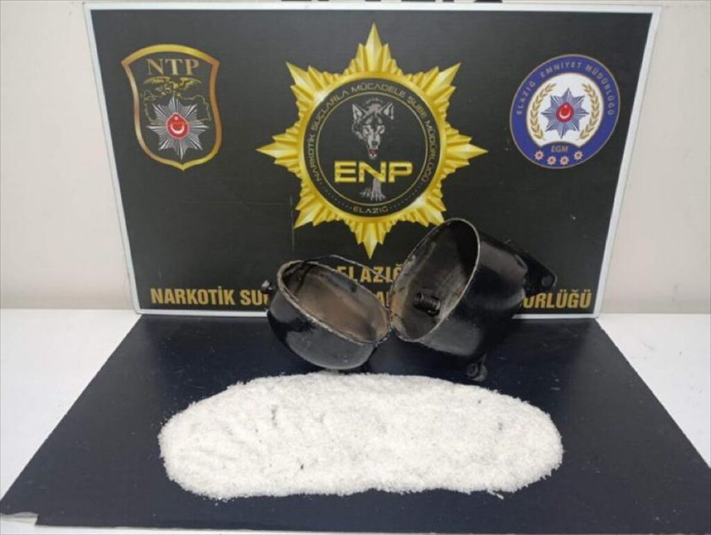 Elazığ’da yolcu otobüsünde uyuşturucu bulundu, bir şüpheli tutuklandı