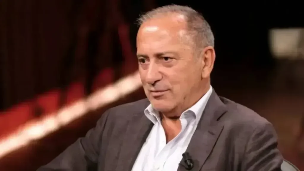 Fatih Altaylı ameliyatını yazdı: Kafamda dört küçük delik…