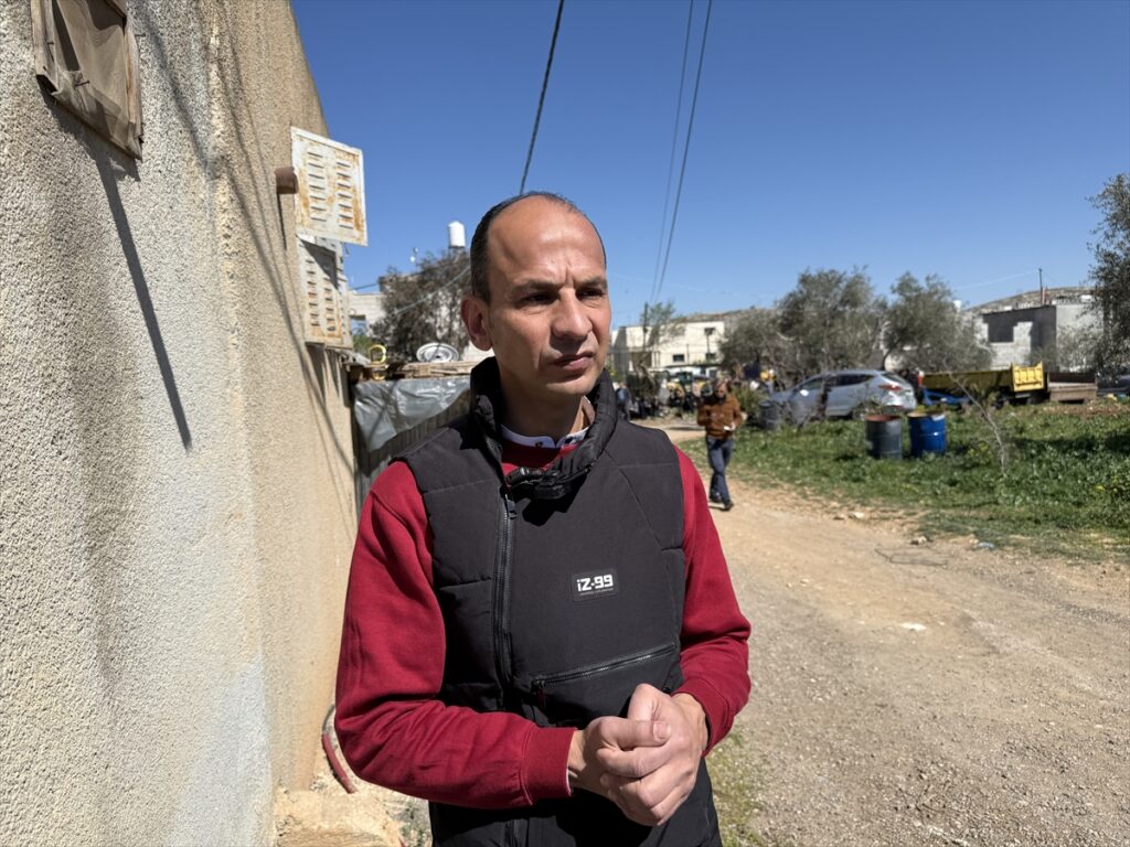 Filistinli aktivist: “Toprakları gasbeden İsrailliler, İran’a saldırılardan faydalanarak katliam gerçekleştiriyor”