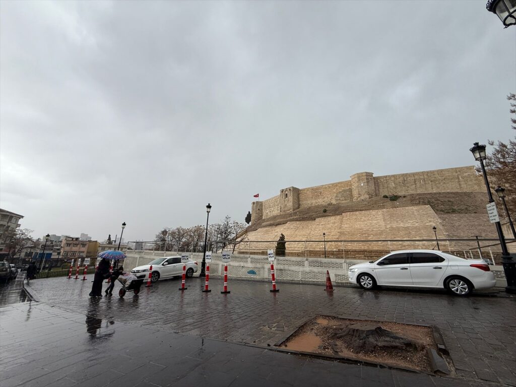 Gaziantep’te sağanak etkili oldu