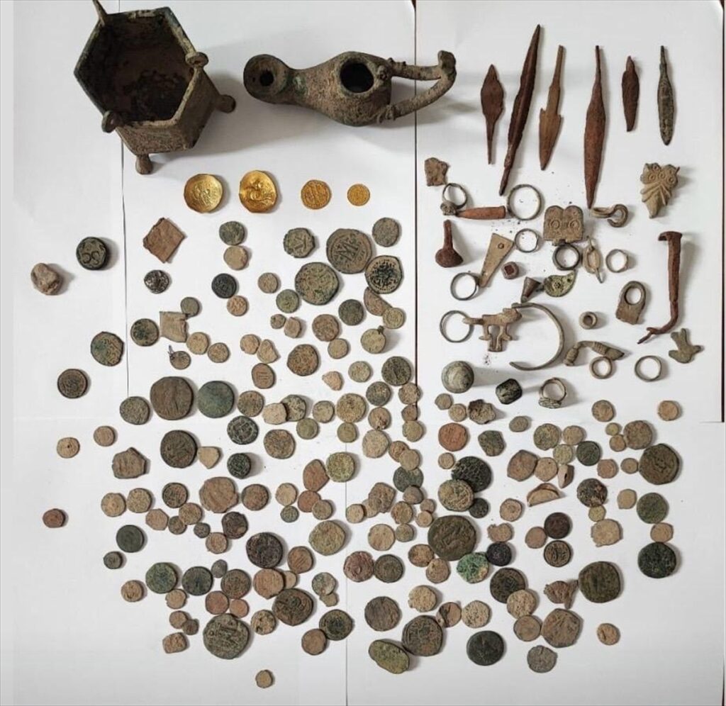 Gaziantep’te tarihi eser niteliğinde 179 sikke ele geçirildi