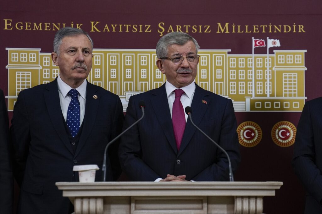 Gelecek Partisi Genel Başkanı Davutoğlu, gündemi değerlendirdi:
