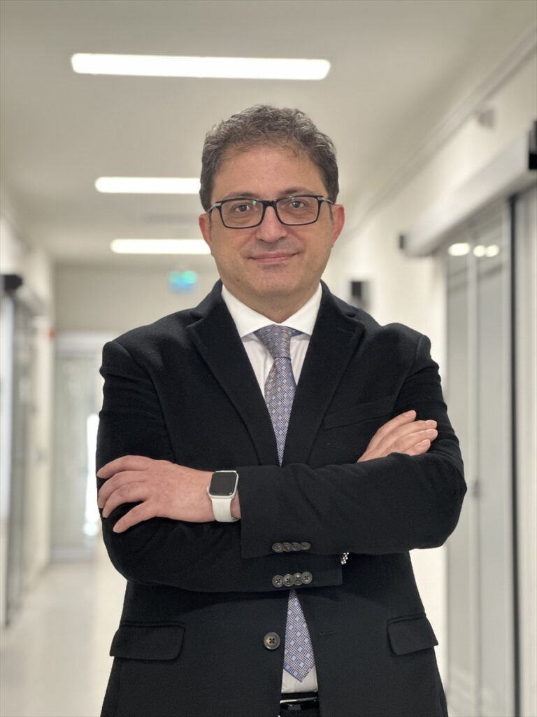 Genç yaşta kolon kanserine yakalanan hasta Cerrahpaşa Tıp Fakültesi’nde şifa buldu