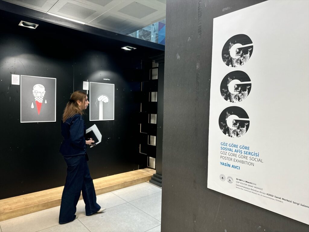 “Göz Göre Göre” afiş sergisi sanatseverlerle buluştu