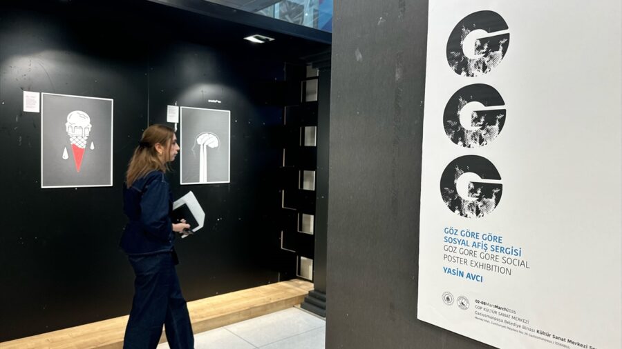 “Göz Göre Göre” afiş sergisi sanatseverlerle buluştu