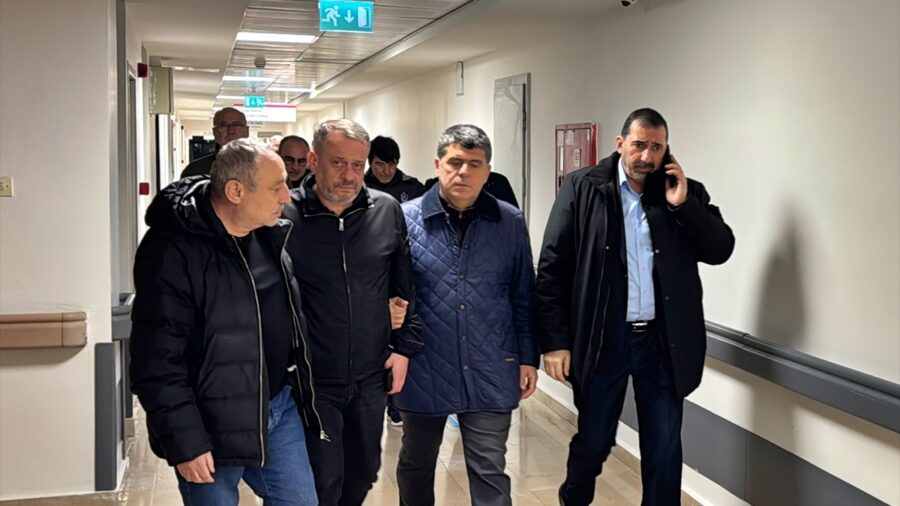 GÜNCELLEME 3 – Trabzonspor’un kalp krizi geçiren yardımcı antrenörü Orhan Kaynak vefat etti