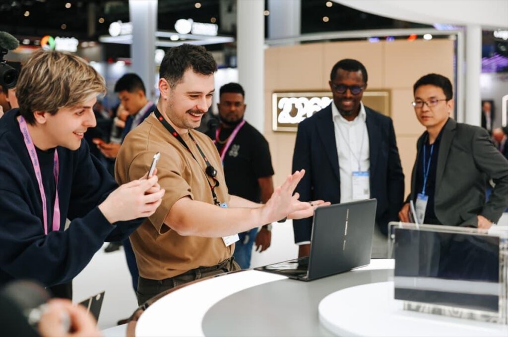 Huawei Mobil Dünya Kongresi’nde yeni nesil akıllı cihazlarını tanıttı