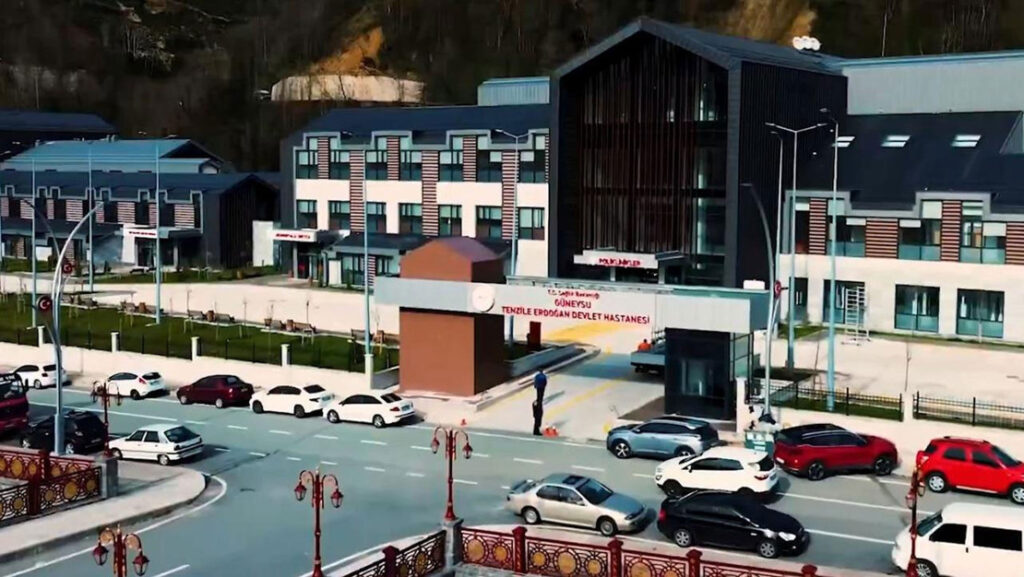 Güneysu Tenzile Erdoğan Devlet Hastanesi Resmen Açıldı