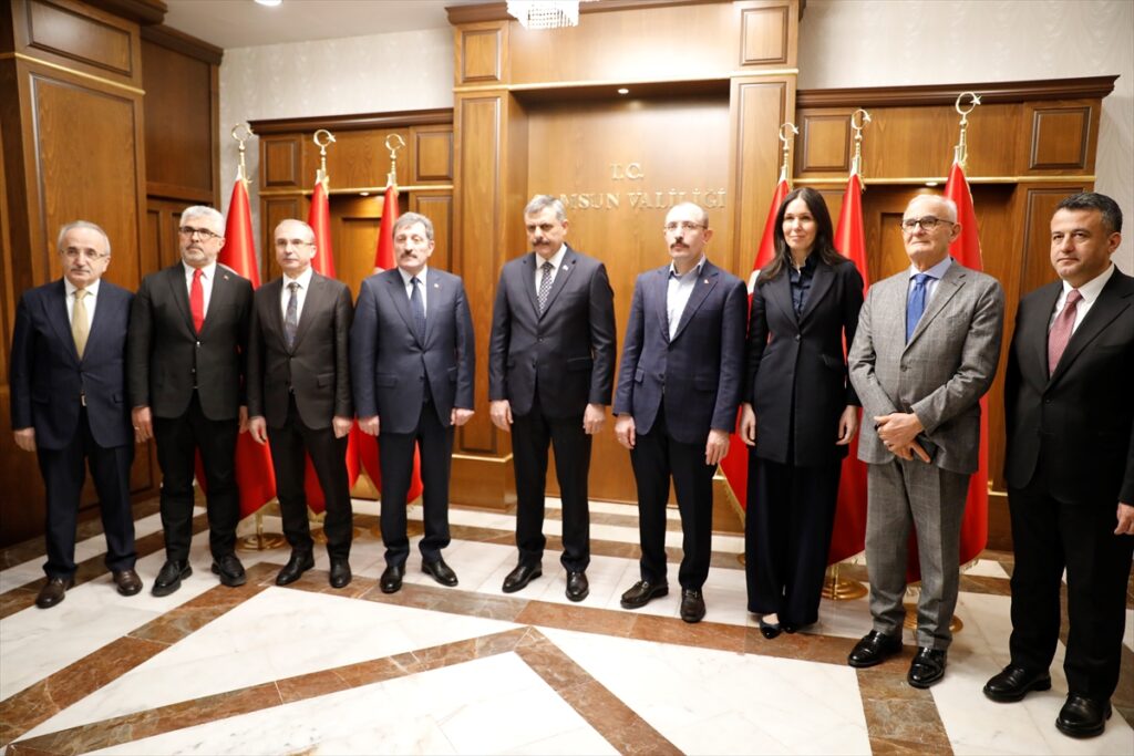 İçişleri Bakanı Çiftçi, Samsun’da ziyaretlerde bulundu