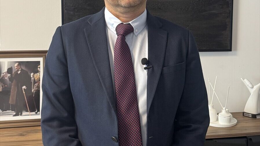 İhmal edilen “endometriozis” kadınlarda nefes darlığı ile böbrek sorunlarına neden olabiliyor