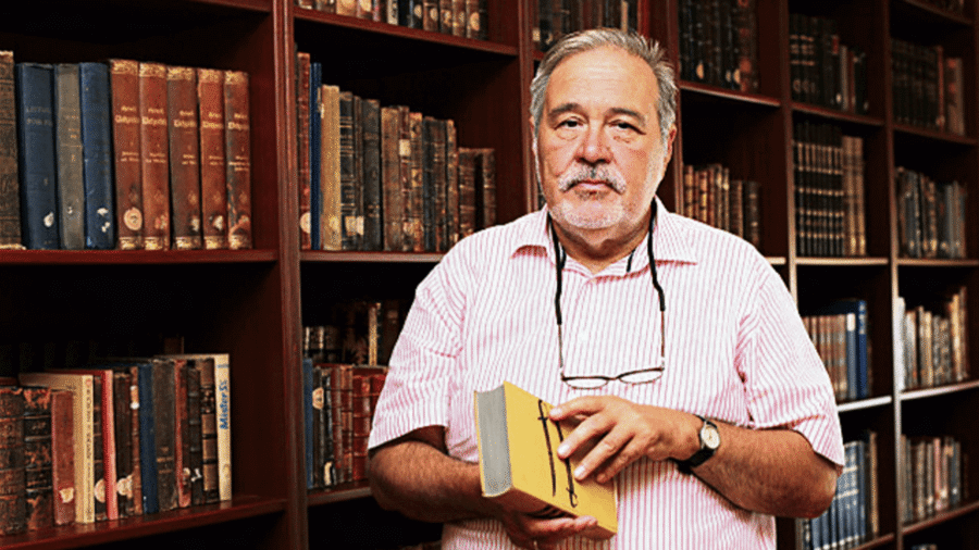 İlber Hoca ile tarihte yolculuk ve dedikodu keyfi