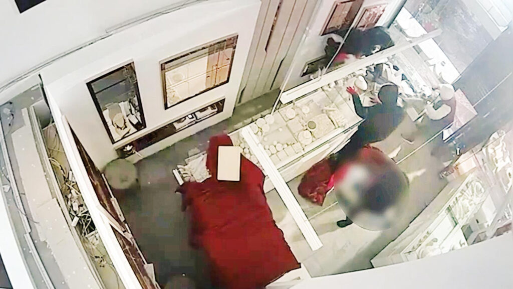 İki dakikada 18 milyon liralık soygun