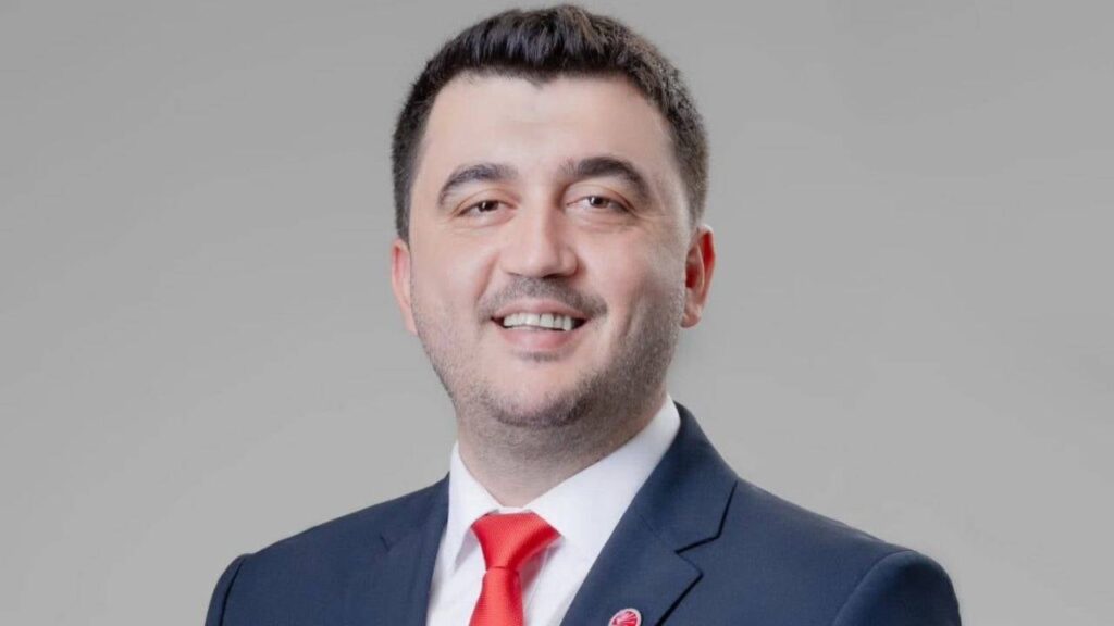 CHP ilçe başkanına bıçaklı saldırı: Dört kişi gözaltına alındı