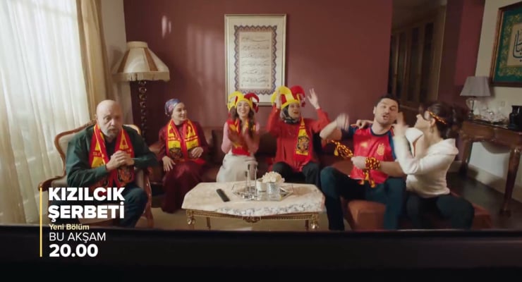 ‘İspanya sempatisi’ne Kızılcık Şerbeti de katıldı