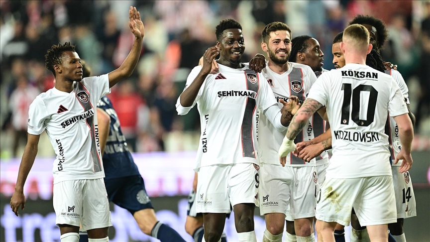 Gaziantep FK, Antalyaspor’u 4-1 yendi