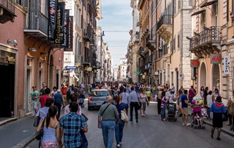 Vatandaşlık hakkını kısıtladı: Sadece topraklarında doğanları kabul edecek