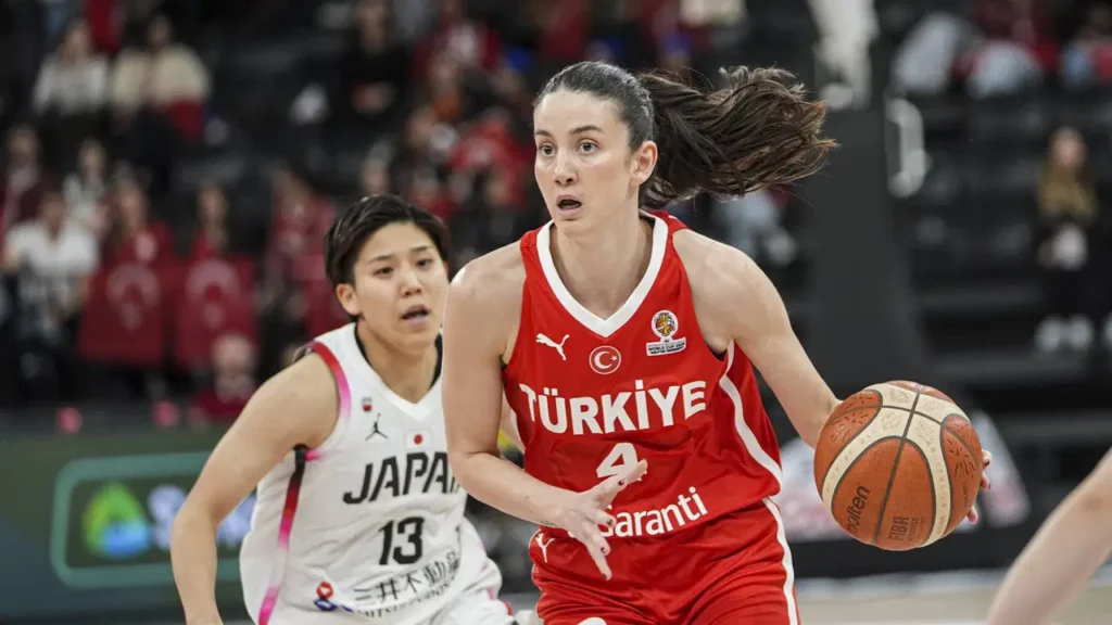 Potanın Perileri, Japonya’yı devirdi!