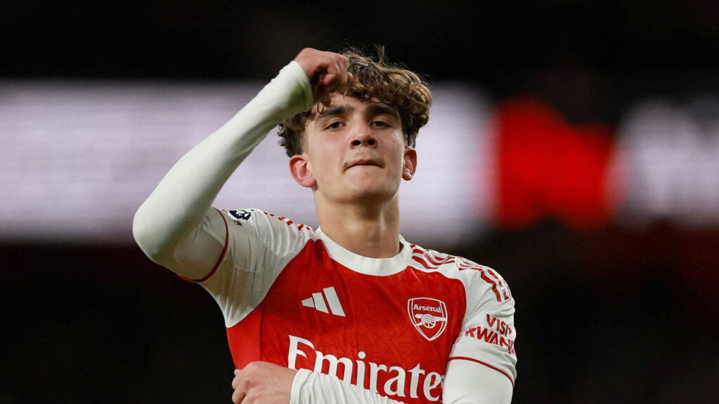 Arsenal’li Dowman Premier Lig tarihine geçti