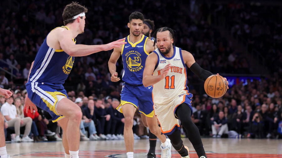 Knicks, Warriors’ı 21 sayı geriden gelerek mağlup etti