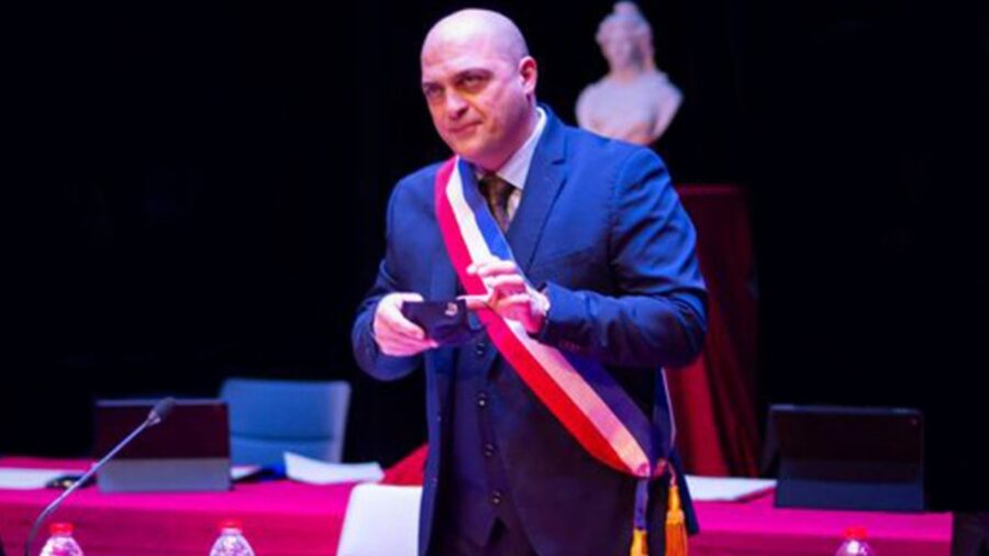 Çorumlu Ömür başkan Fransa’da rakiplerini ilk turda sildi süpürdü