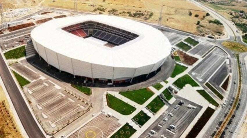 İki takım da çekilince hükmen galip gelen de olmadı