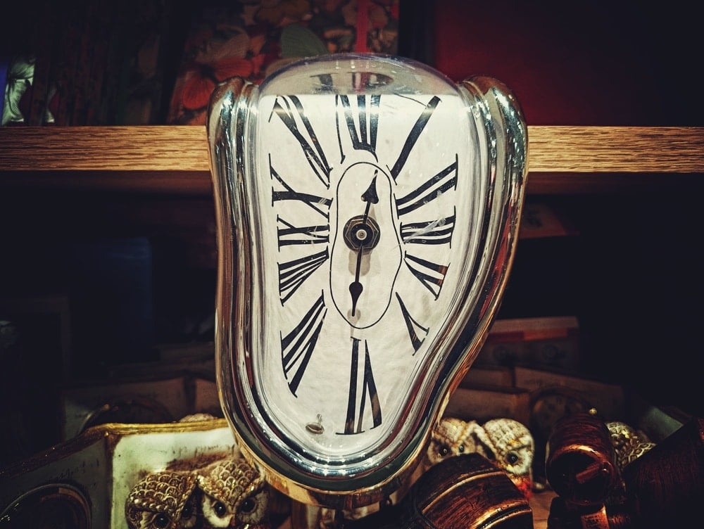 Hiper optik saat: Saniyeyi 19 ondalık basamağa kadar ölçüyor