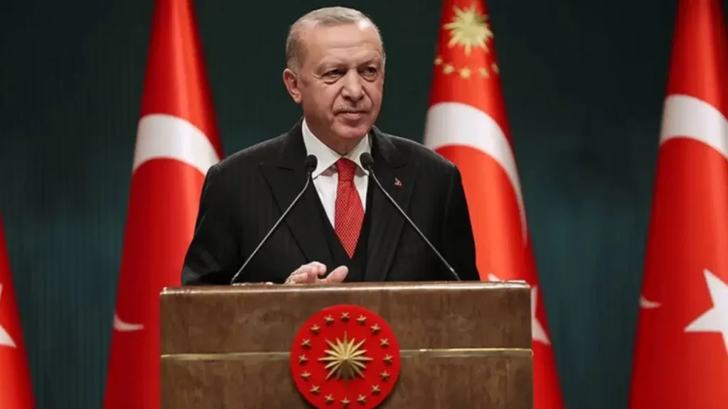 Erdoğan’dan gazetecilere: ‘Karalama kampanyalarını sizlerin desteğiyle engelleyeceğiz’