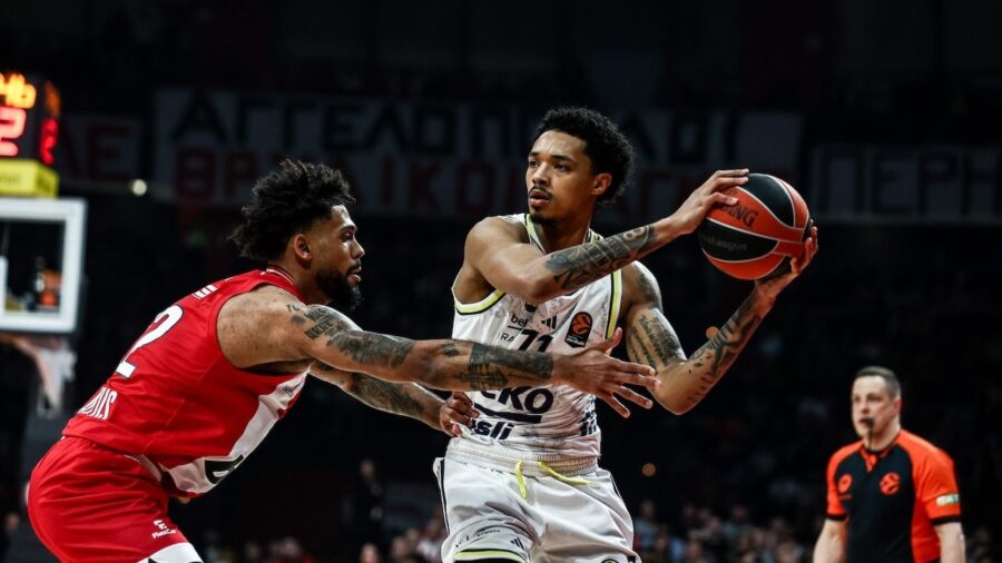 Fenerbahçe Yunanistan’da kaybetti