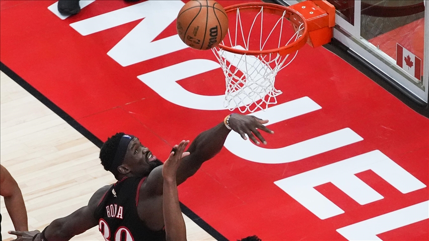 Adem Bonalı Philadelphia 76ers deplasmanda Denver Nuggets’a yenildi