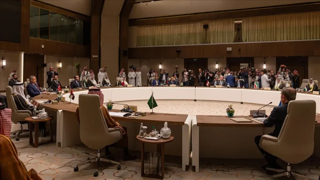 Dışişleri Bakan Fidan da imzaladı: Bölge ülkeleri İran’a ‘dur’ dedi