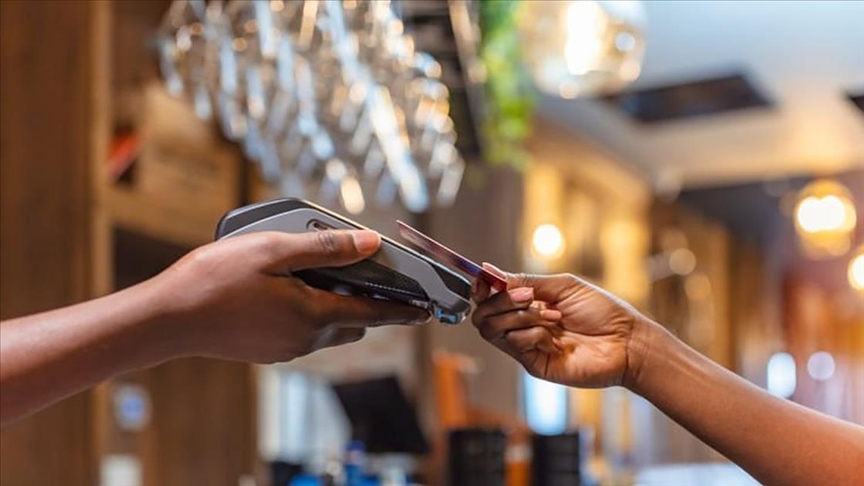 Kartlı ödeme tutarı şubatta 2,2 trilyon lira oldu