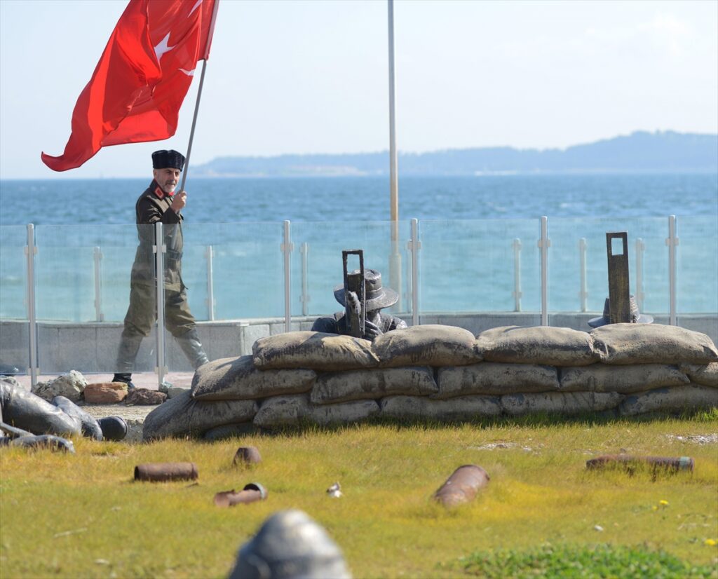 İstanbul’dan Çanakkale’ye yürüyen gazi torunu “şehitler diyarına” ulaştı