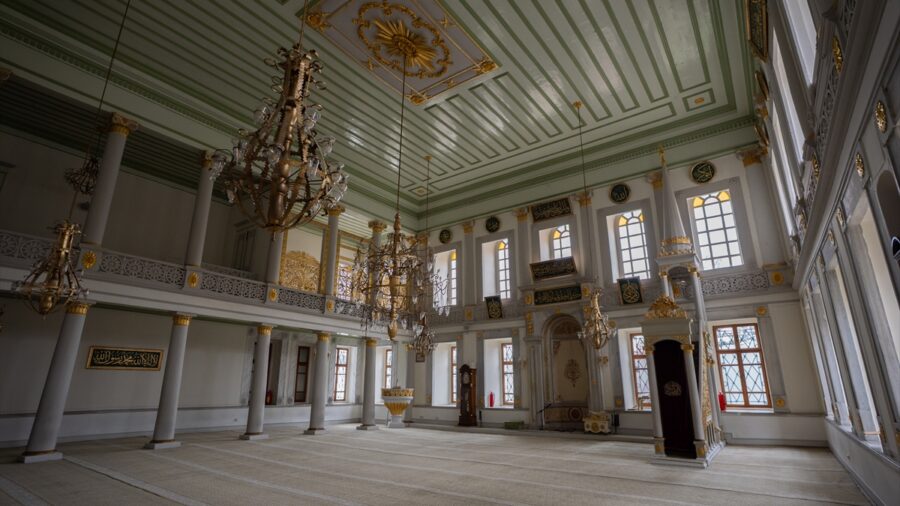 İSTANBUL’UN SELATİN CAMİLERİ – Boğaz kıyısındaki Abdülhamid eseri: Emirgan Hamid-i Evvel Camisi