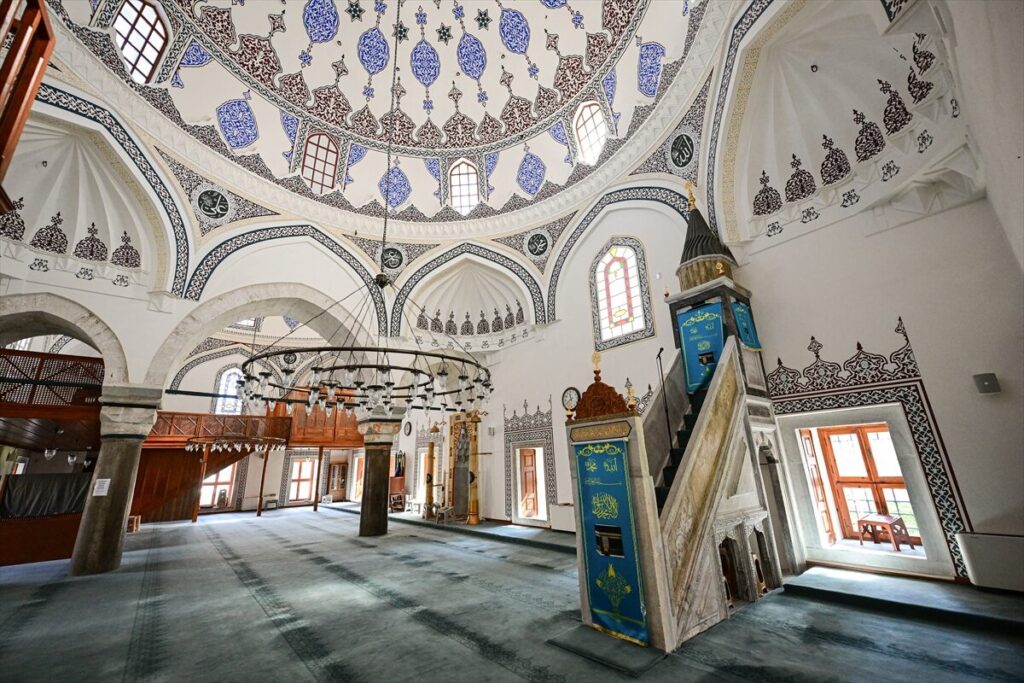 İSTANBUL’UN SELATİN CAMİLERİ – Mimar Sinan’ın ilk başmimarlık eseri: Haseki Hürrem Sultan Camisi