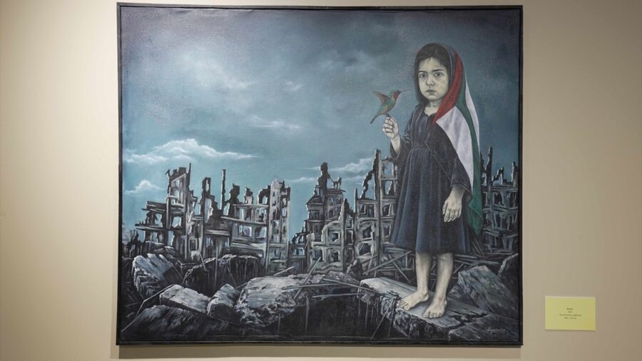 Kalyon Kültür’de Filistin’e destek amacıyla “Sessiz Ayakkabılar” sergisi açıldı