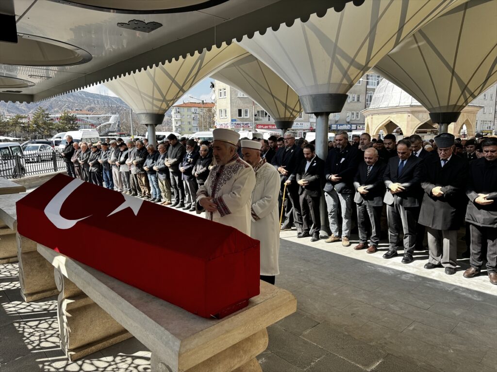 Kıbrıs gazisi Harmancı, Çankırı’da son yolculuğuna uğurlandı