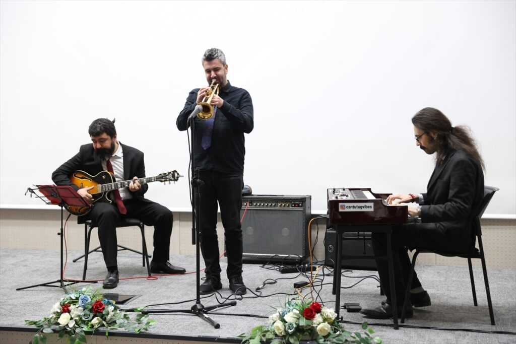 Kırklareli’nde 14 Mart Tıp Bayramı müzik dinletisiyle kutlandı