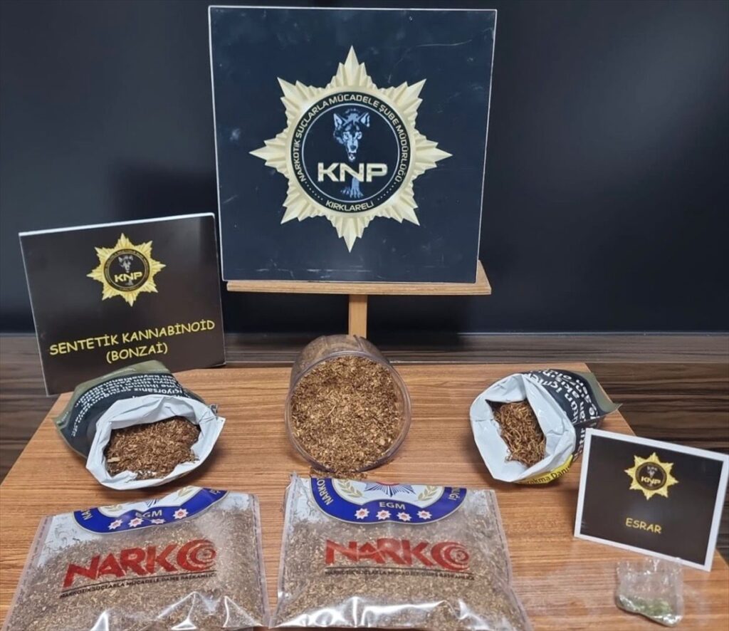 Kırklareli’nde uyuşturucu ticareti yaptığı iddiasıyla 2 zanlı tutuklandı