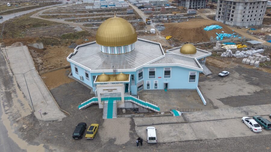 Malatya’da Kubbetüs Sahra Camisi’nin benzeri inşa edildi