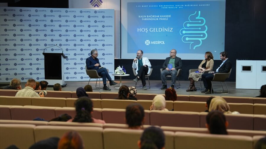 Medipol Sağlık Grubu “Kalın Bağırsak Kanseri Farkındalık Paneli” düzenledi