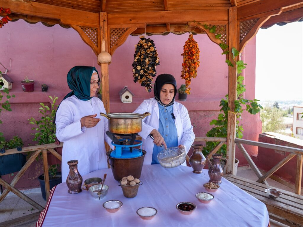 MEMLEKET SOFRASI – Gebole tatlısı