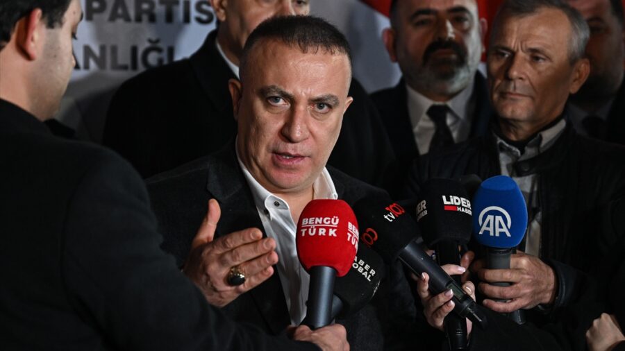 MHP Genel Başkan Yardımcısı Yönter, İstanbul’da partisinin iftar programına katıldı: