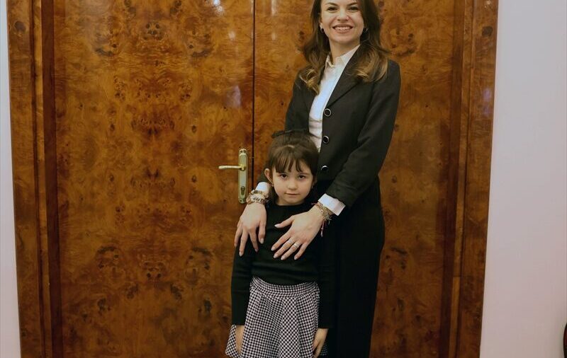 Minik Zeynep’in çevre uyarısı takdir topladı