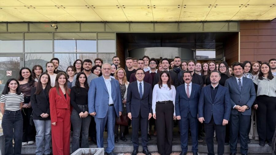 Moskova’da eğitim gören Türk öğrenciler iftarda buluştu