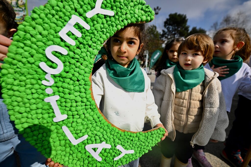 Öğrenciler Yeşilayın etkinlikleriyle bağımlılık konusunda farkındalık kazandı