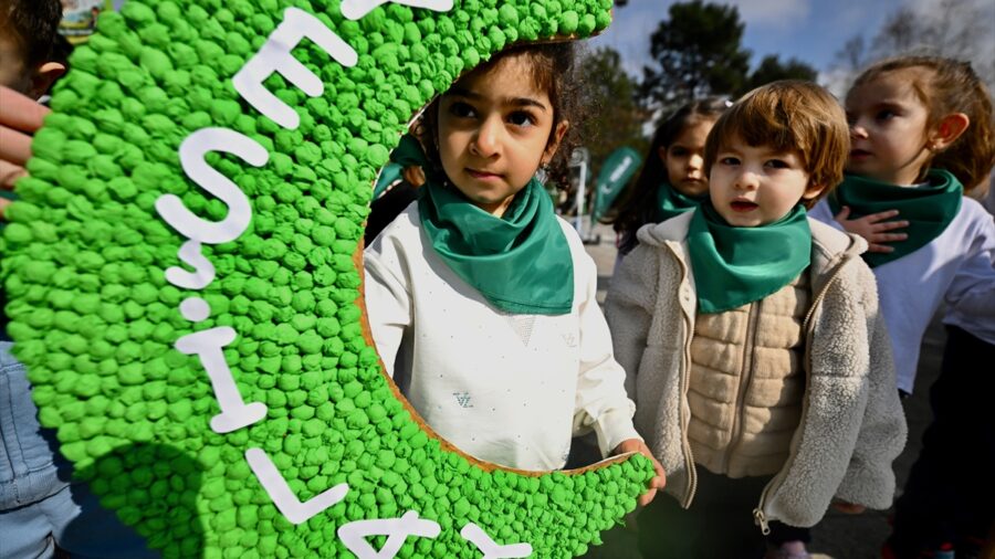 Öğrenciler Yeşilayın etkinlikleriyle bağımlılık konusunda farkındalık kazandı