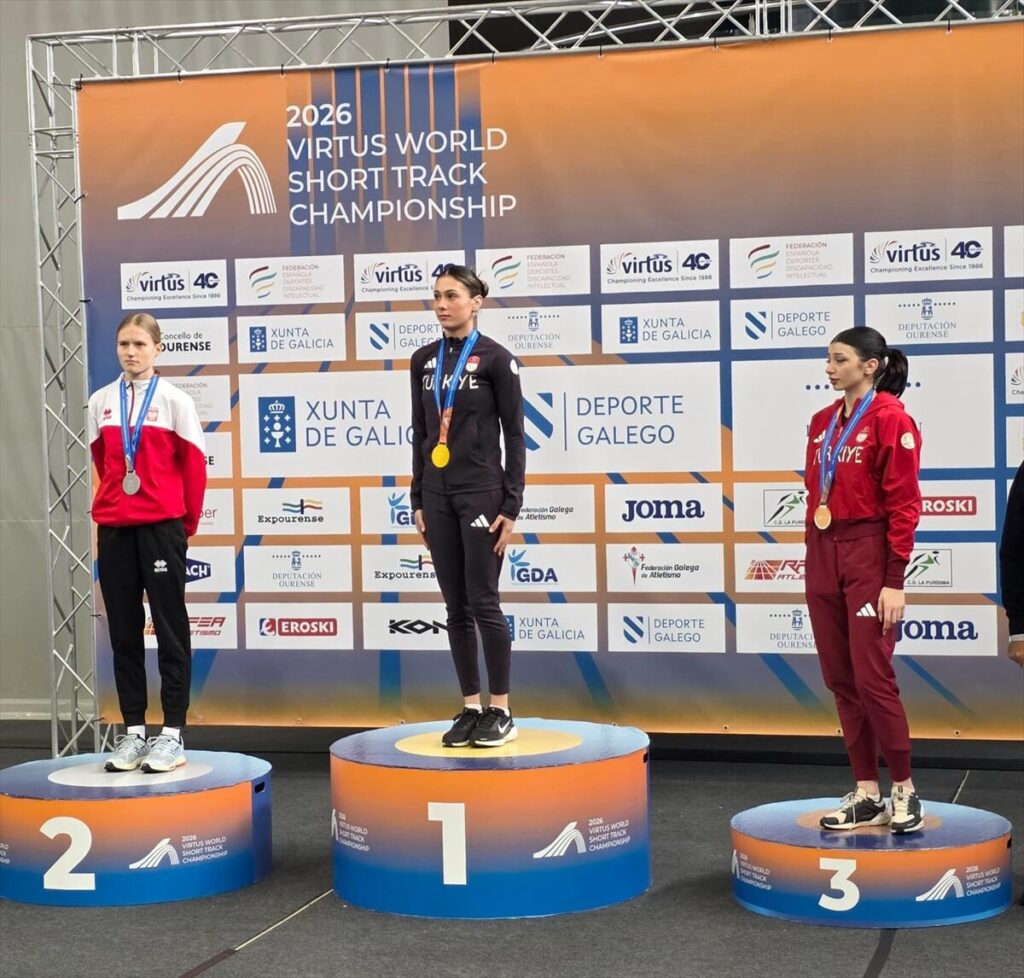 Özel milli atlet Aysel Önder, Avrupa rekoruyla dünya şampiyonu oldu