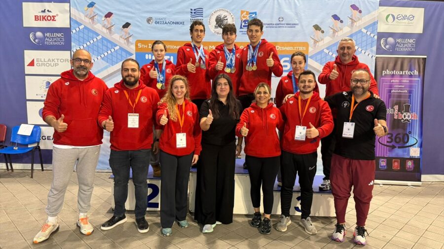 Özel milli yüzücüler, Yunanistan’daki 5. Açık Yüzme Turnuvası’ndan 24 madalyayla döndü