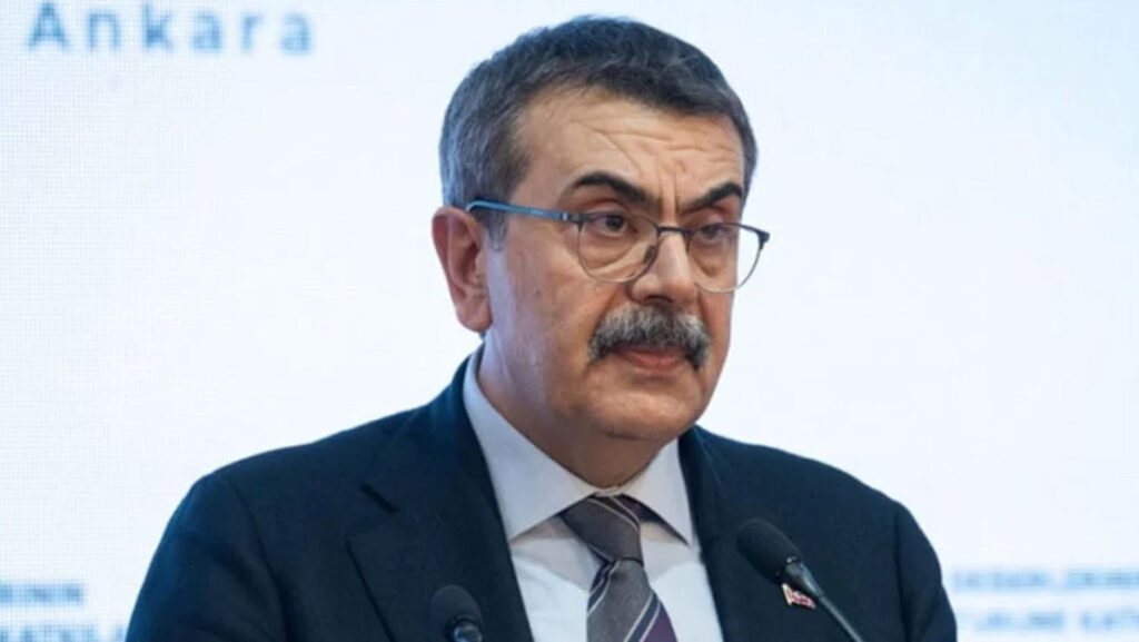 Yusuf Tekin Açıklıyor: Üniversite Kayıt Yaşı Düşebilir