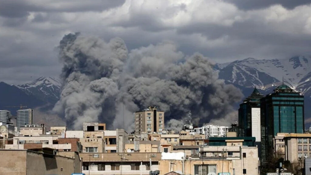 İran Cumhurbaşkanı Pezeşkiyan’dan Dünyaya Sert Uyarı